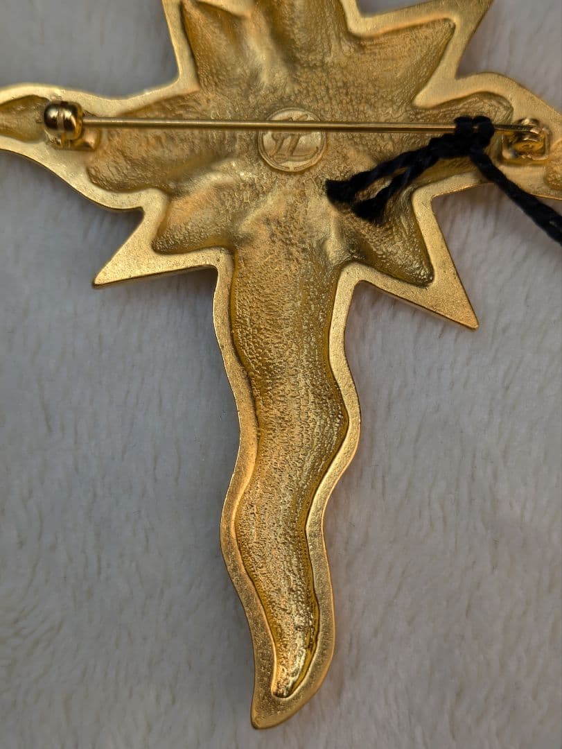 カールラガーフェルド　パール　ゴールド　ブローチ　シャネル　ヴィンテージ