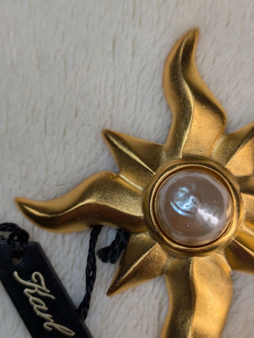 カールラガーフェルド　パール　ゴールド　ブローチ　シャネル　ヴィンテージ