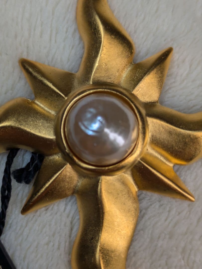 カールラガーフェルド　パール　ゴールド　ブローチ　シャネル　ヴィンテージ