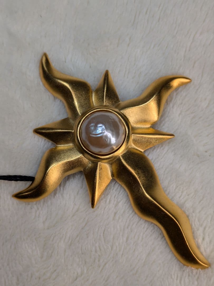 カールラガーフェルド　パール　ゴールド　ブローチ　シャネル　ヴィンテージ
