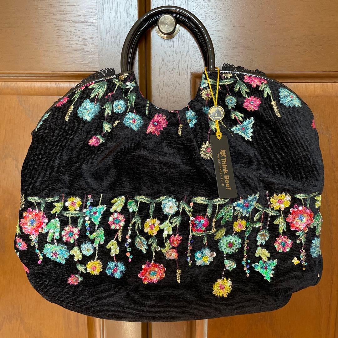 マ*ん様 Think Beet 刺繍ハンドバッグ 黒