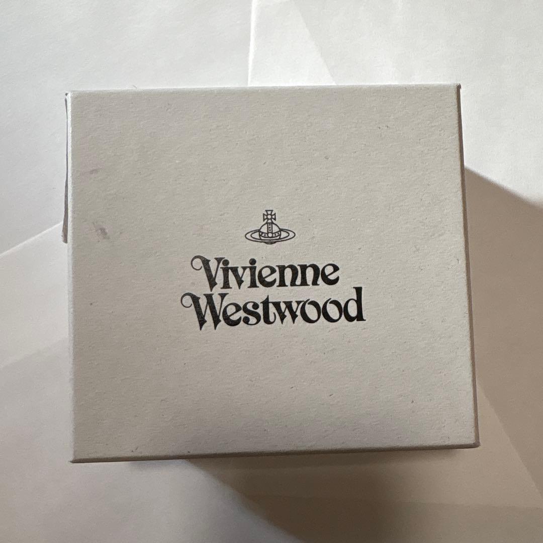 未使用　ヴィヴィアン ウエストウッド　ケース