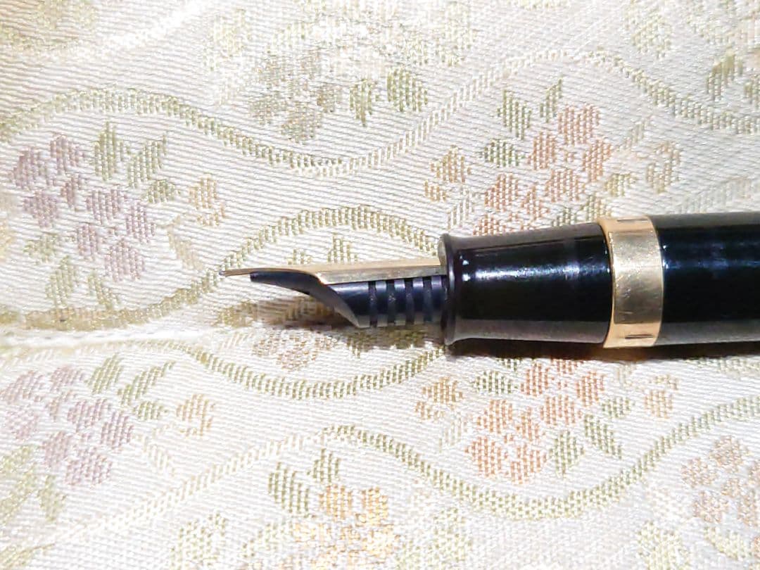 パイロット 53RT 14金張りキャップ 万年筆 14K2号細字 整備済品