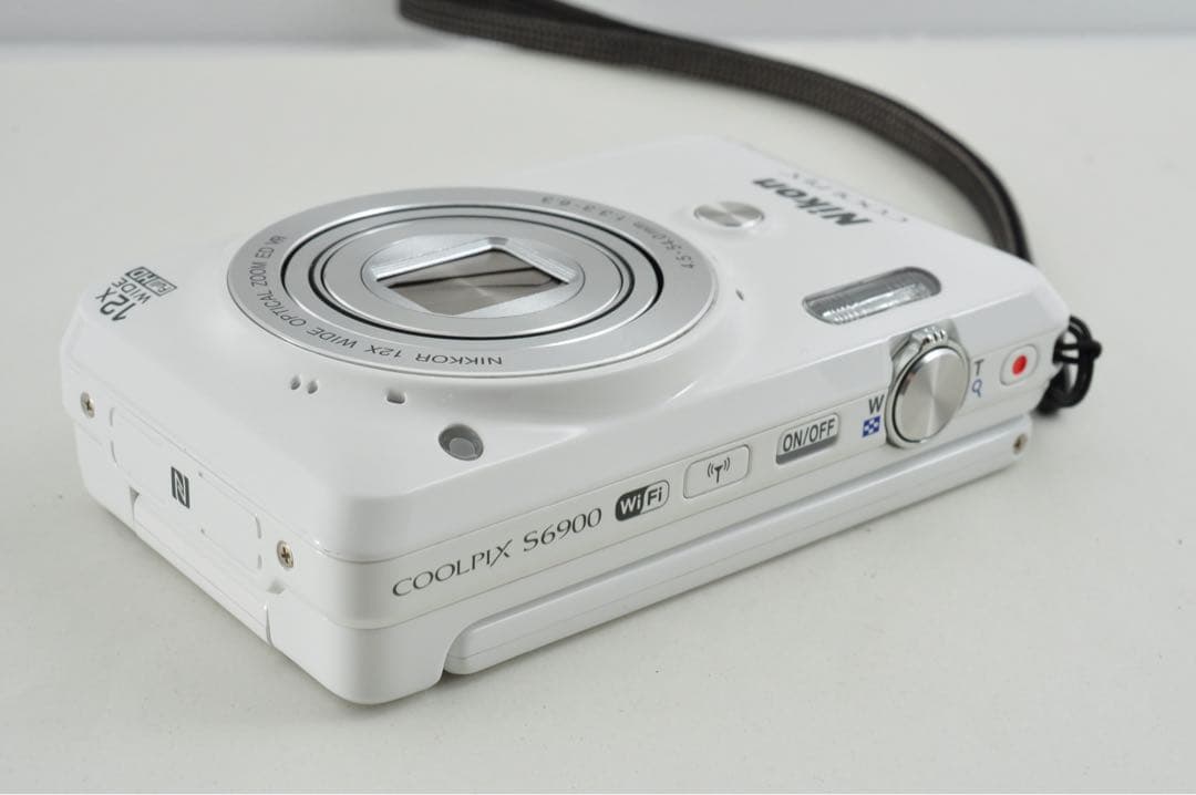 Nikon COOLPIX S6900 コンデジ デジカメ カメラ