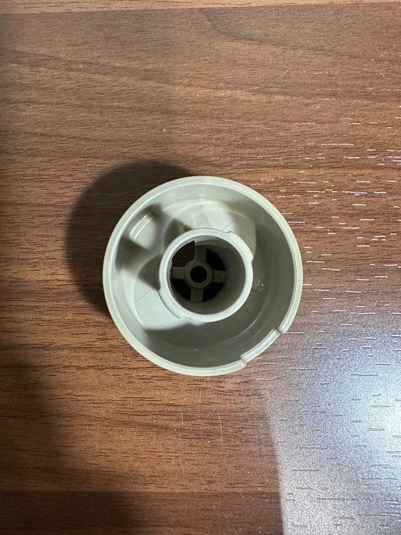 美品 TIGER　JKD-V100-W　IH 炊飯器 炊きたて5.5合 18年製