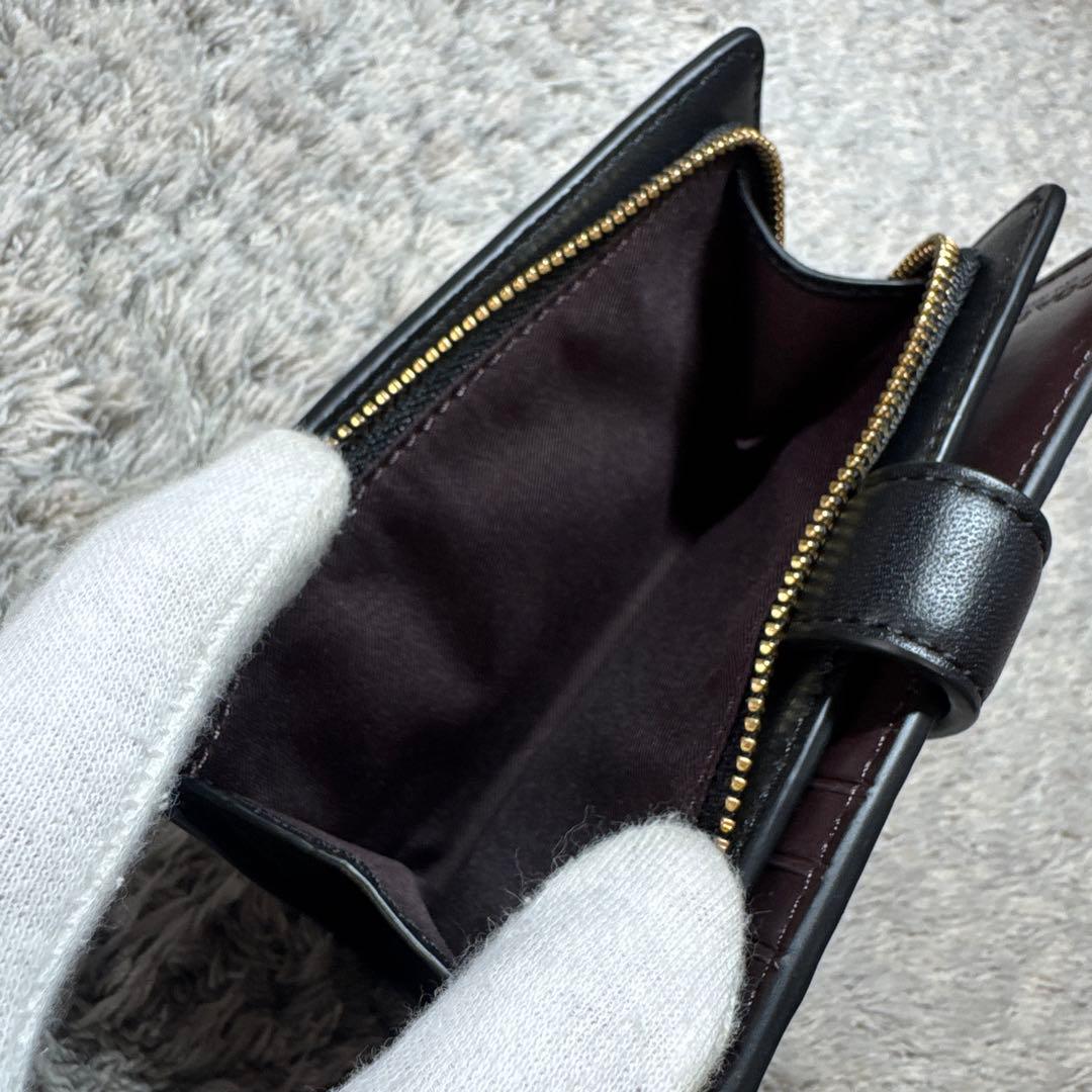 【ほぼ未使用】COACH コーチ 二つ折り財布 エンボス ブラック