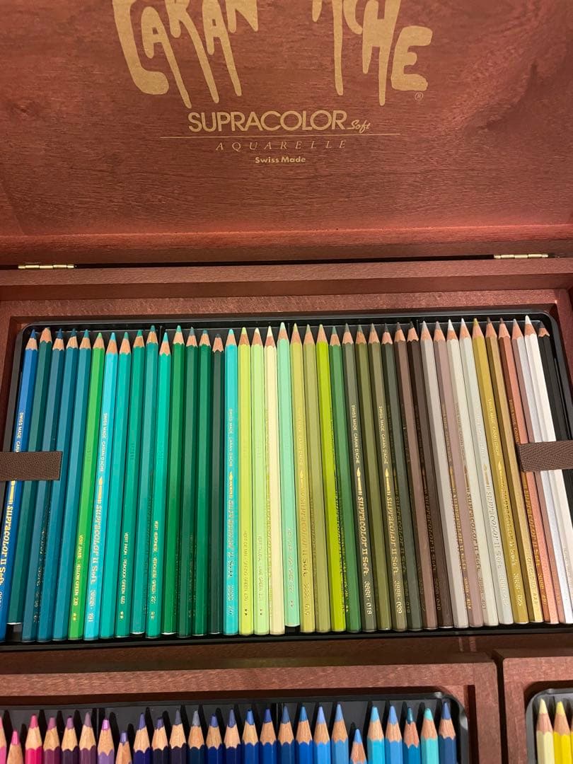 美品！カランダッシュ水溶性鉛筆120+36色セット色鉛筆漫画家画家プロ絵描き画材
