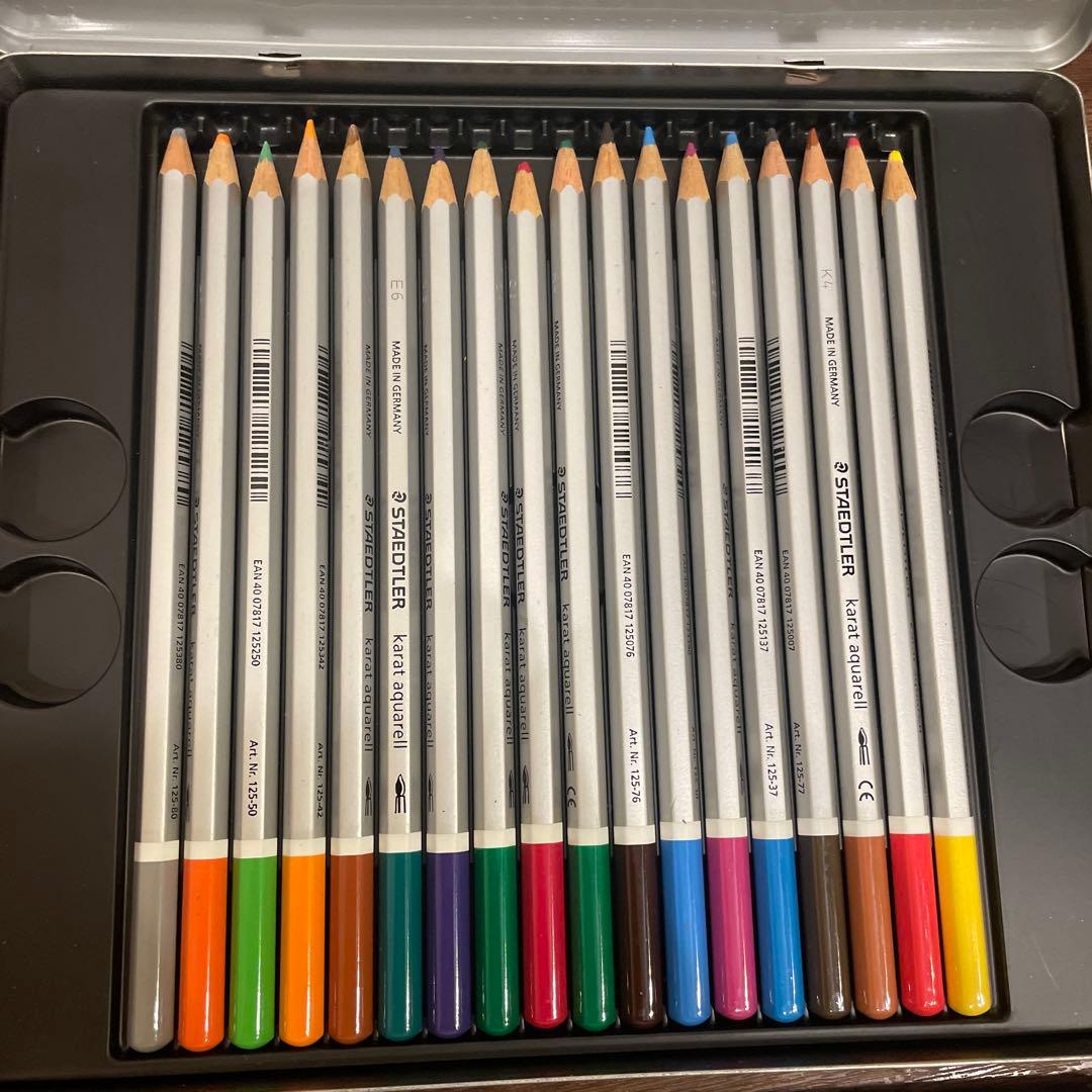 美品！カランダッシュ水溶性鉛筆120+36色セット色鉛筆漫画家画家プロ絵描き画材
