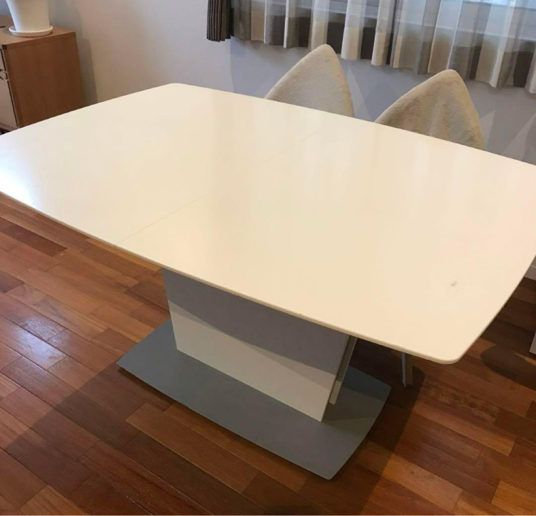 ポーコンセプト　ミラノ　テーブル