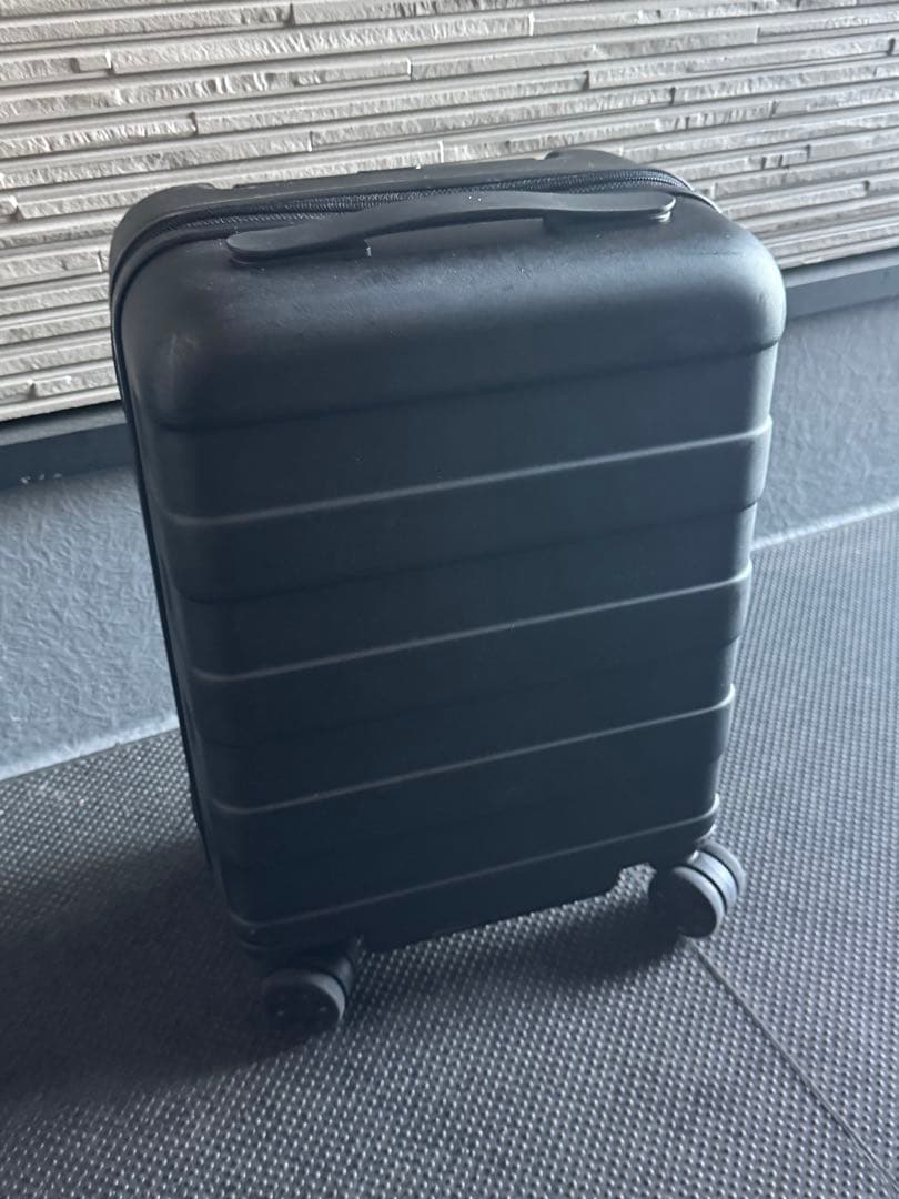 ハードキャリーケース　ブラック 20L 無印良品