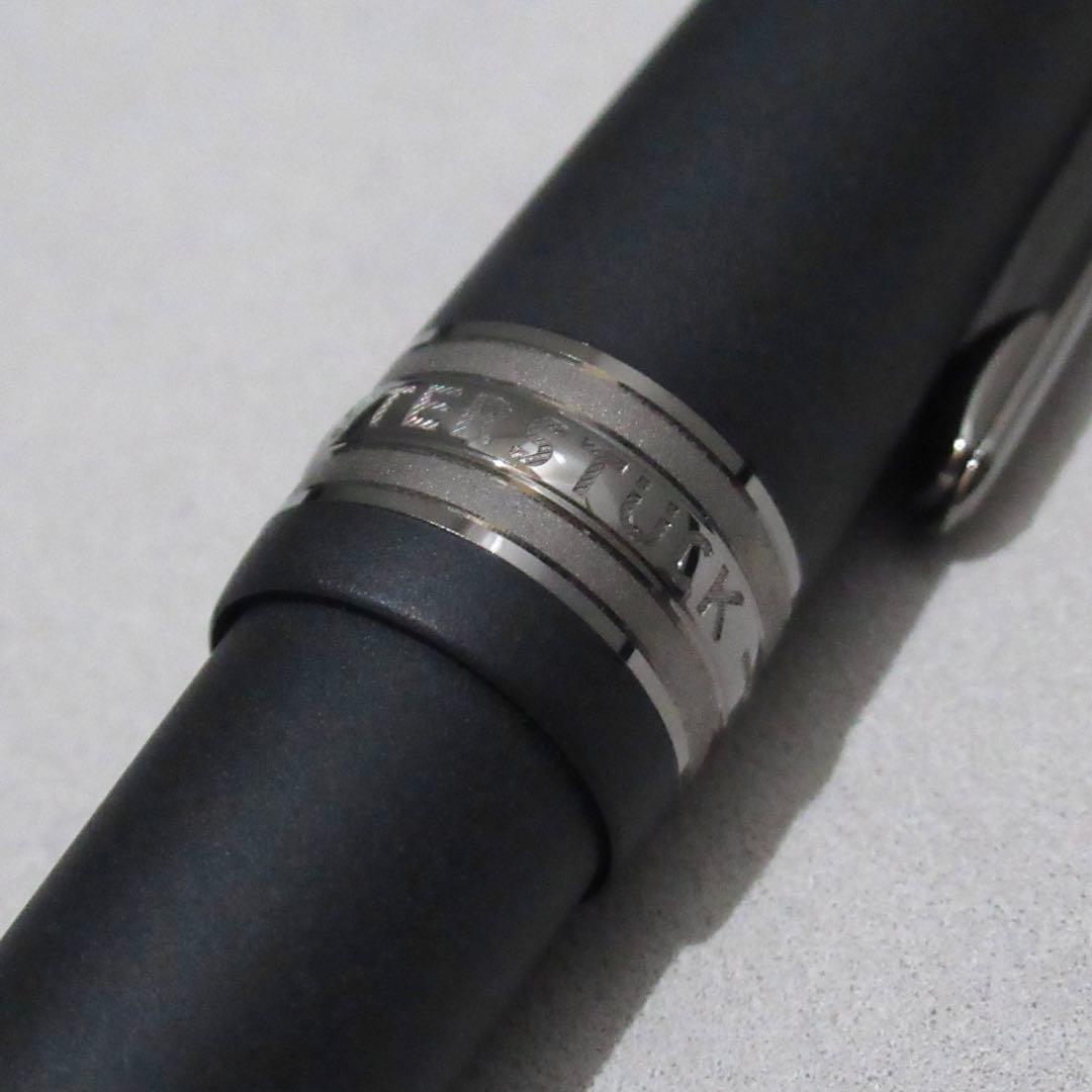 モンブラン ボールペン ウルトラブラック ミッドサイズ 114825