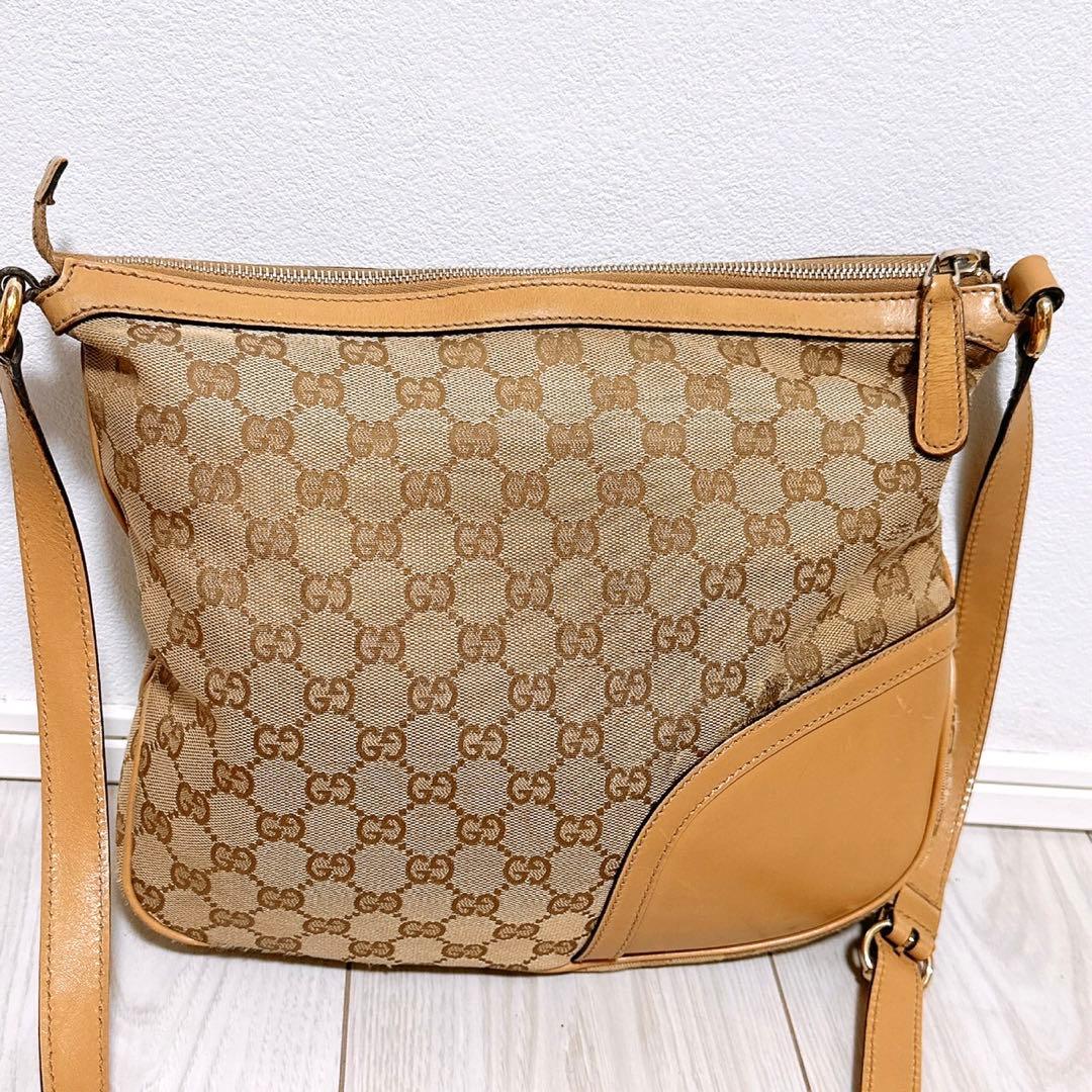 『格安』GUCCI(グッチ)ショルダーバッグ　シェリーライン