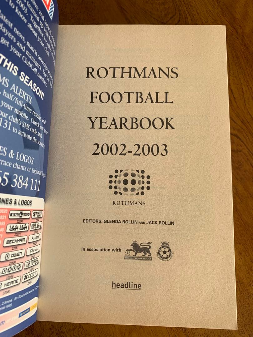 入手不可能！Football Yearbook '02-'03と03-'04二冊
