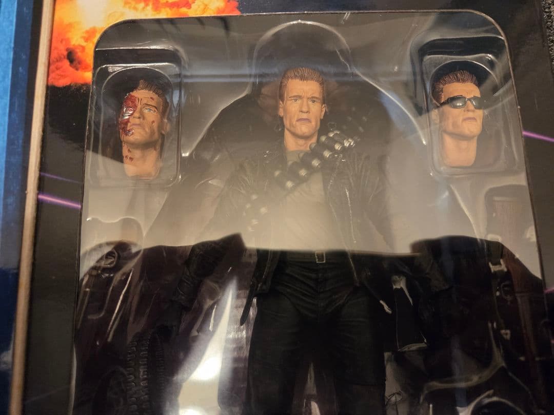 ネカ ターミネーター2 アルティメット 7インチ T-800 フィギュア