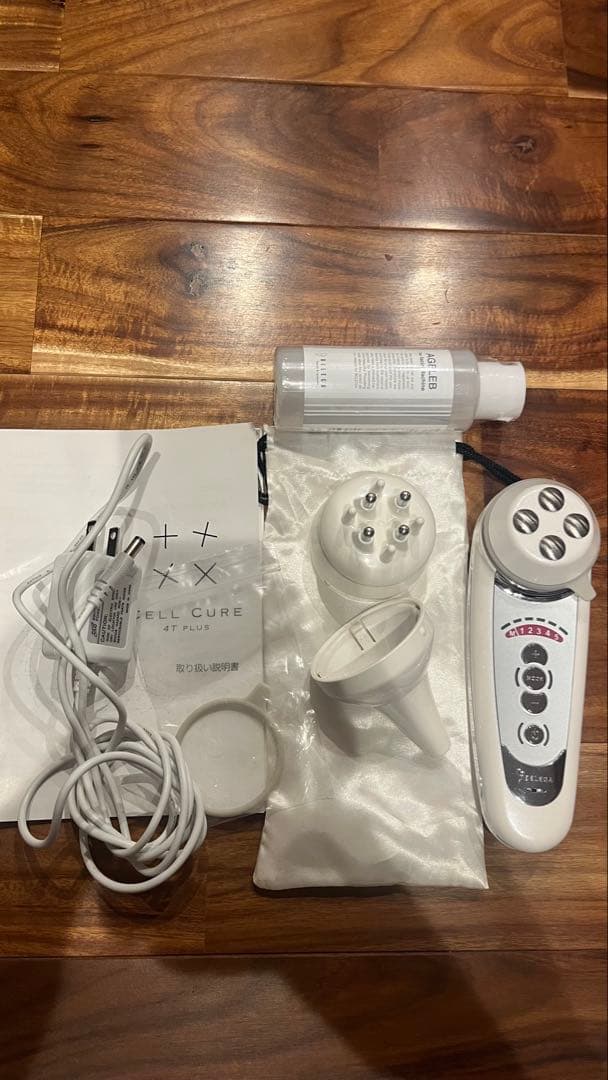 セルキュア　4TPLUS 付属品あり　値下げ
