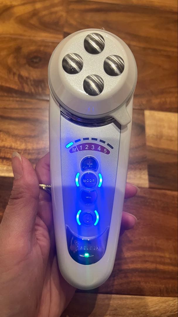 セルキュア　4TPLUS 付属品あり　値下げ