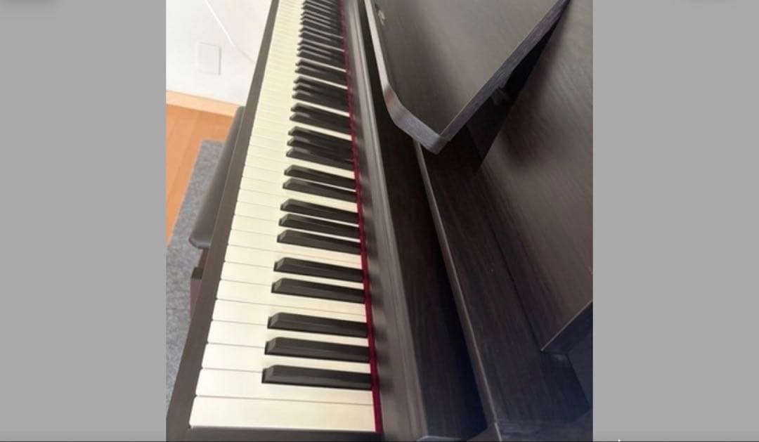 【電子ピアノ】ローランドRoland LX-706-DRS椅子・楽譜付き