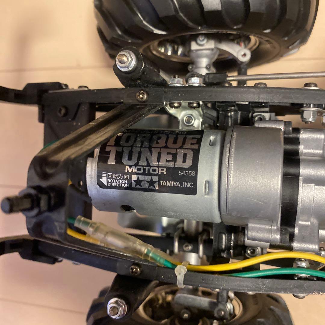 【中古】【美品】タミヤ 1/10 電動RCトヨタハイラックス 4WD ハイリフト