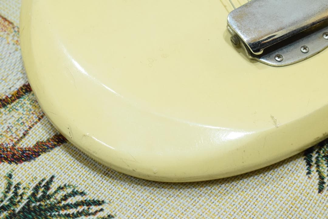 TEISCO R2 Mosrite Style エレキギター