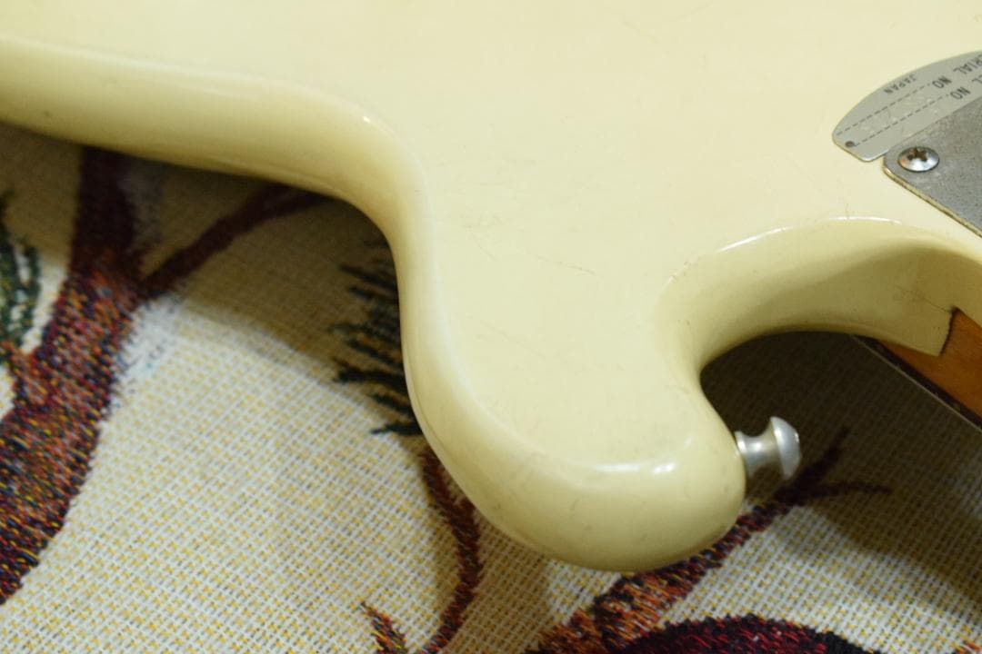 TEISCO R2 Mosrite Style エレキギター