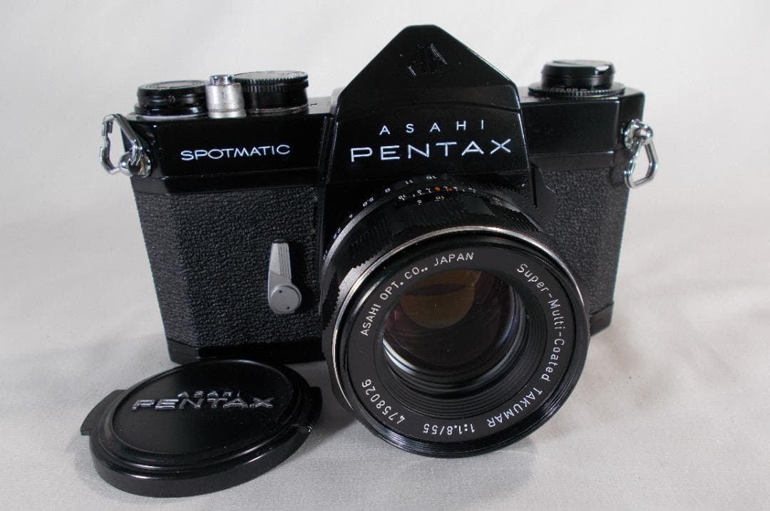 フィルムカメラ 整備済　Pentax SP + レンズ f/1.8　L207