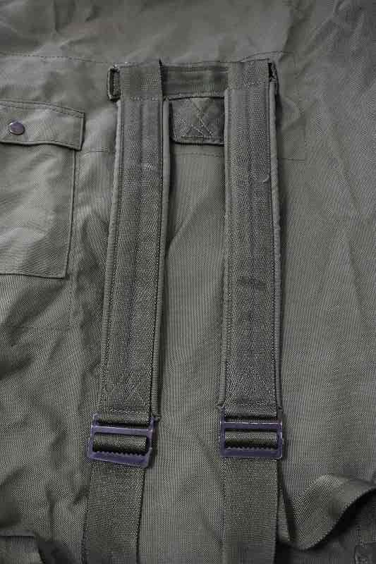 ＠美品 米軍実物 ナイロン素材 ダッフルバッグ ① 円高 ARMY