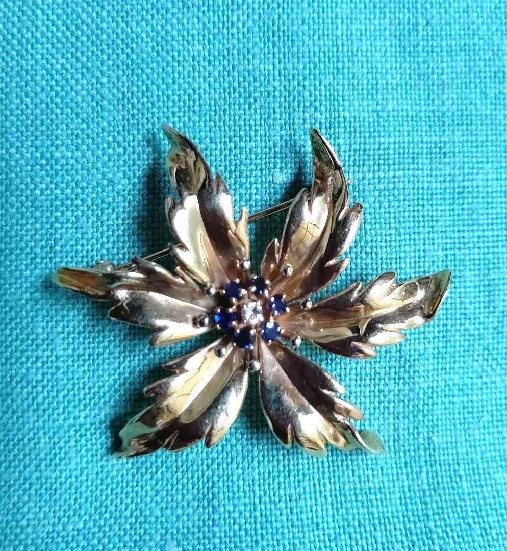 〈中古〉 ティファニー 14K フラワーブローチ ダイヤとサファイアの花芯