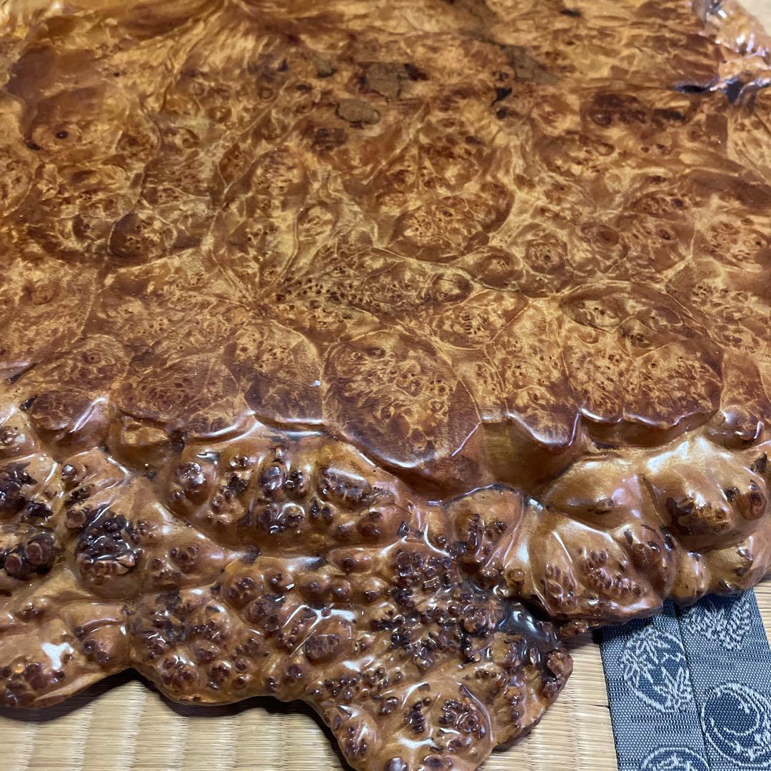 木製台座　自然形状 ブラウン