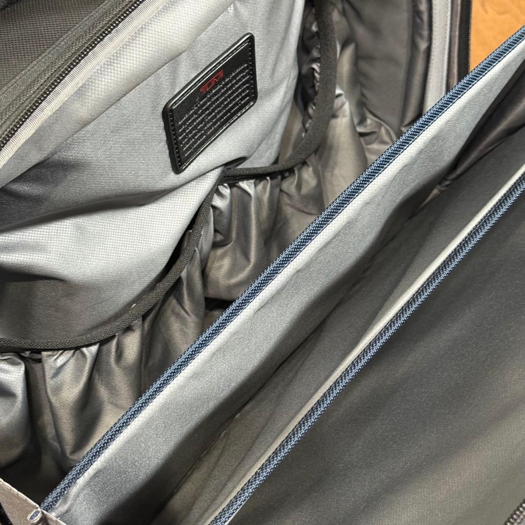 【極美品】TUMI 26627D2 4 wheel deluxe brief