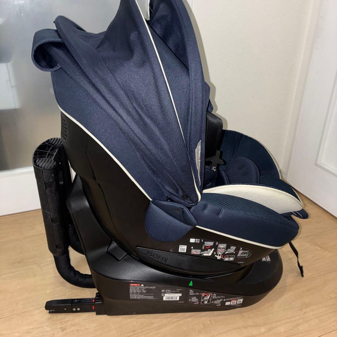 美品　エールべべ クルット5i グランス ISOFIX ネイビー 360°