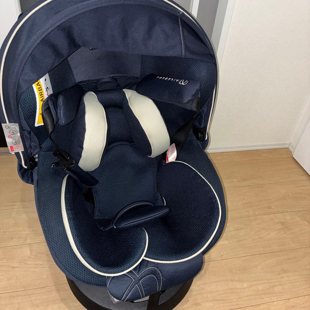 美品　エールべべ クルット5i グランス ISOFIX ネイビー 360°