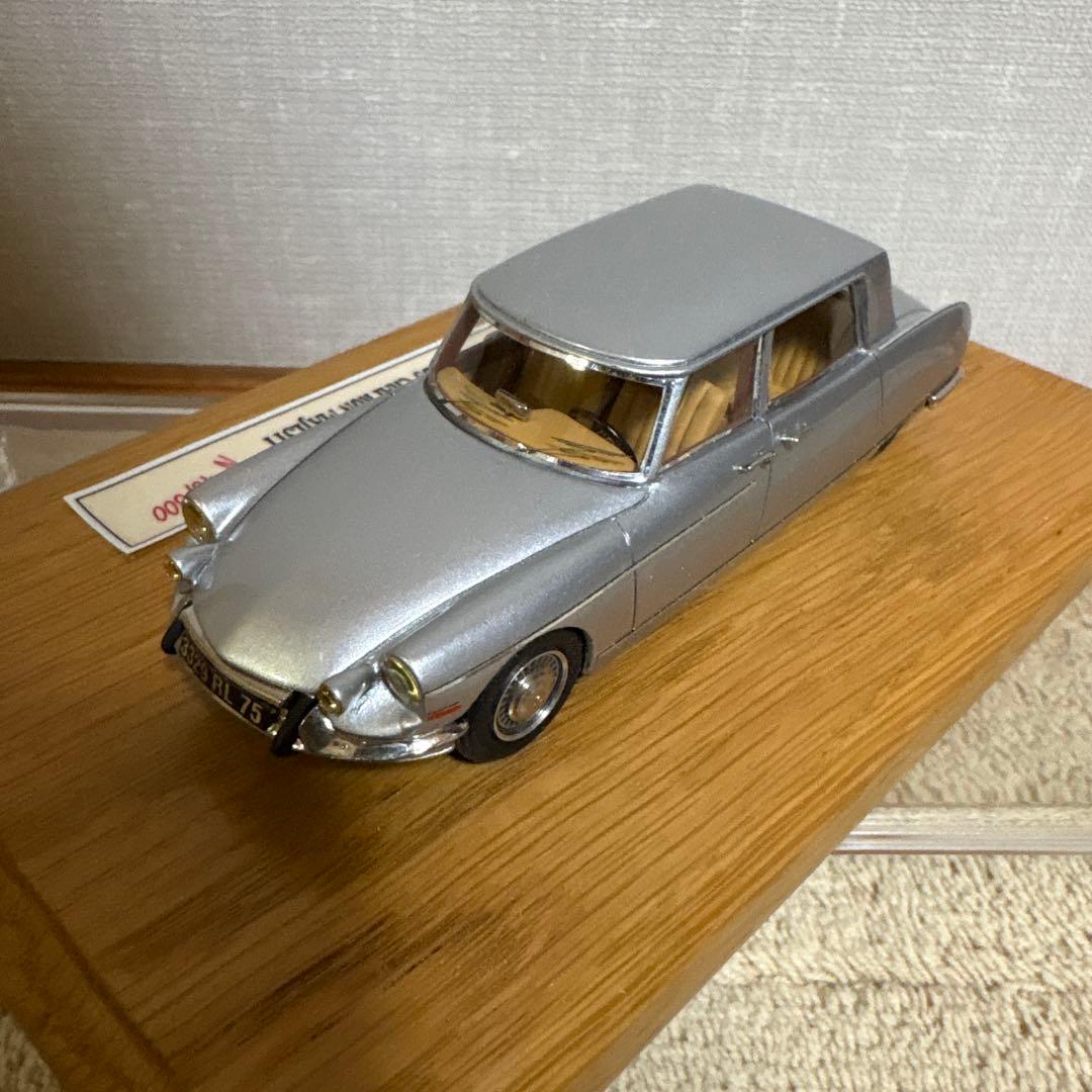 ミニカー HECO MODELES CITROEN DS Chapron Majesty