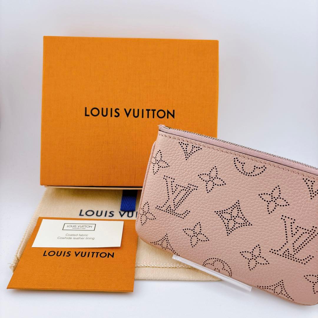 ルイ ヴィトン マヒナ ポシェットクレ ケース M69508 ピンク