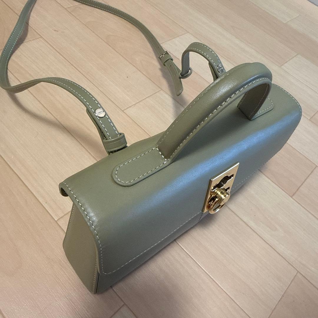 【あお】美品Cafune 本革オリーブグリーン レザー ハンドバッグ