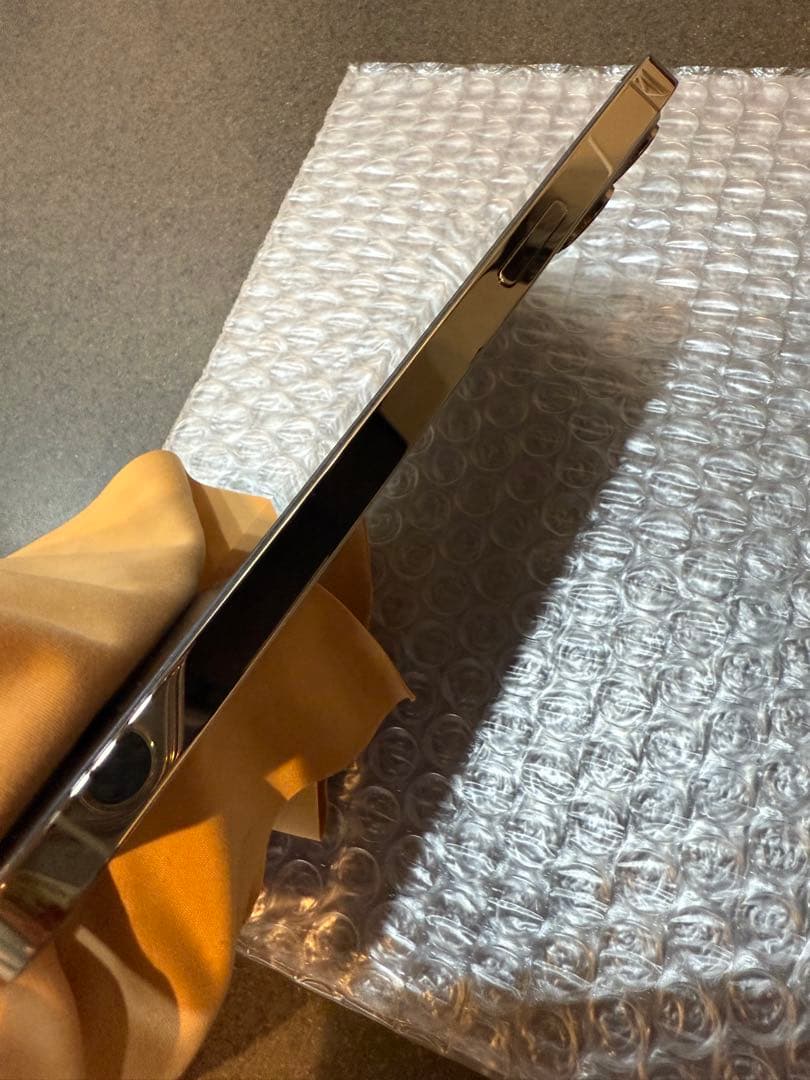 Apple iPhone 12 Promax ゴールド256GB