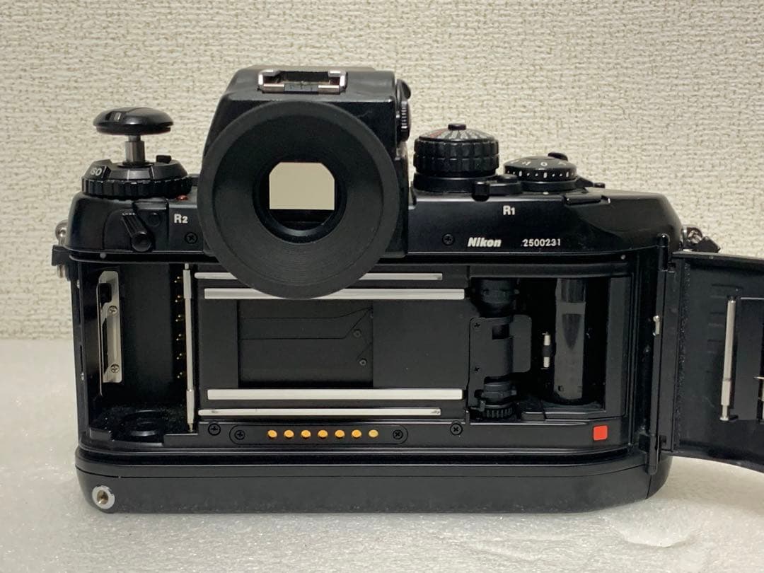フィルムカメラ NIKON F4
