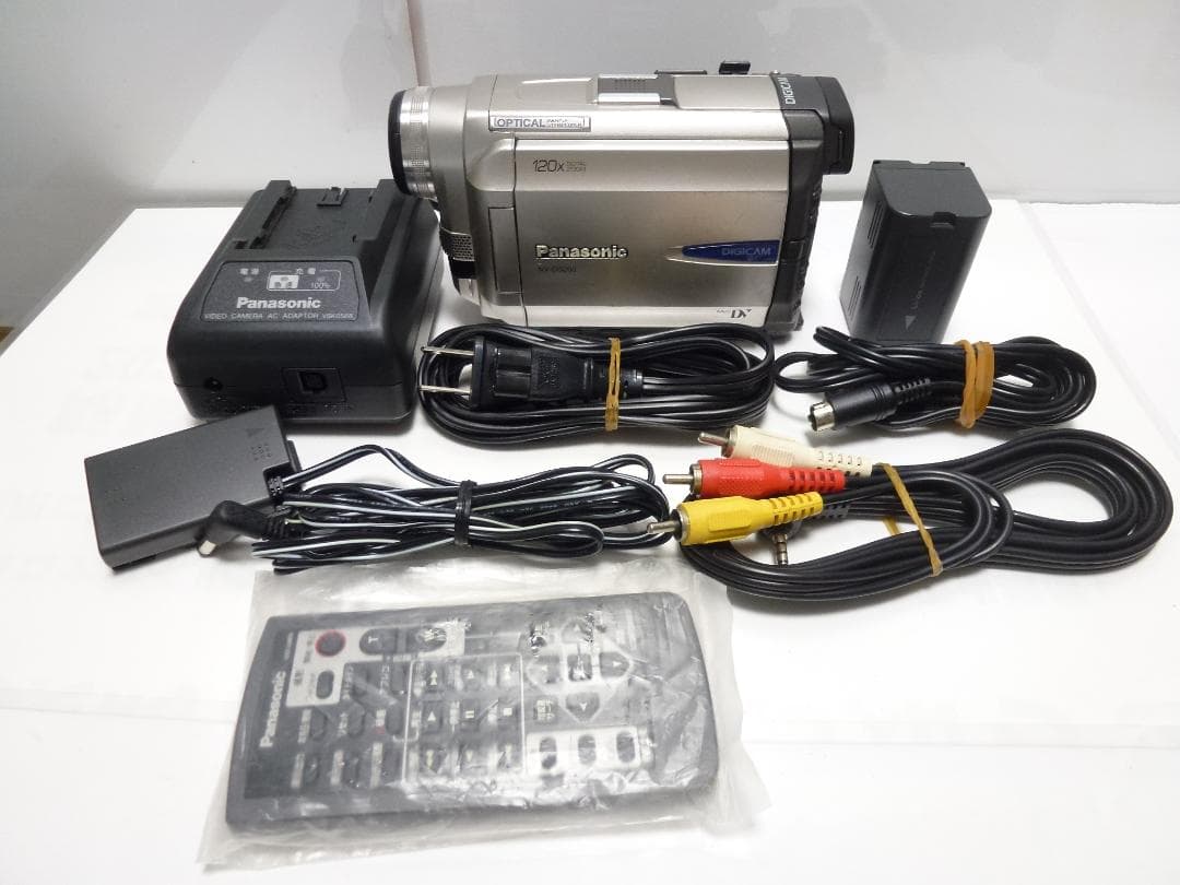 希少　動作品　Mini DV　パナソニックビデオカメラ　NV-DS200　大人気