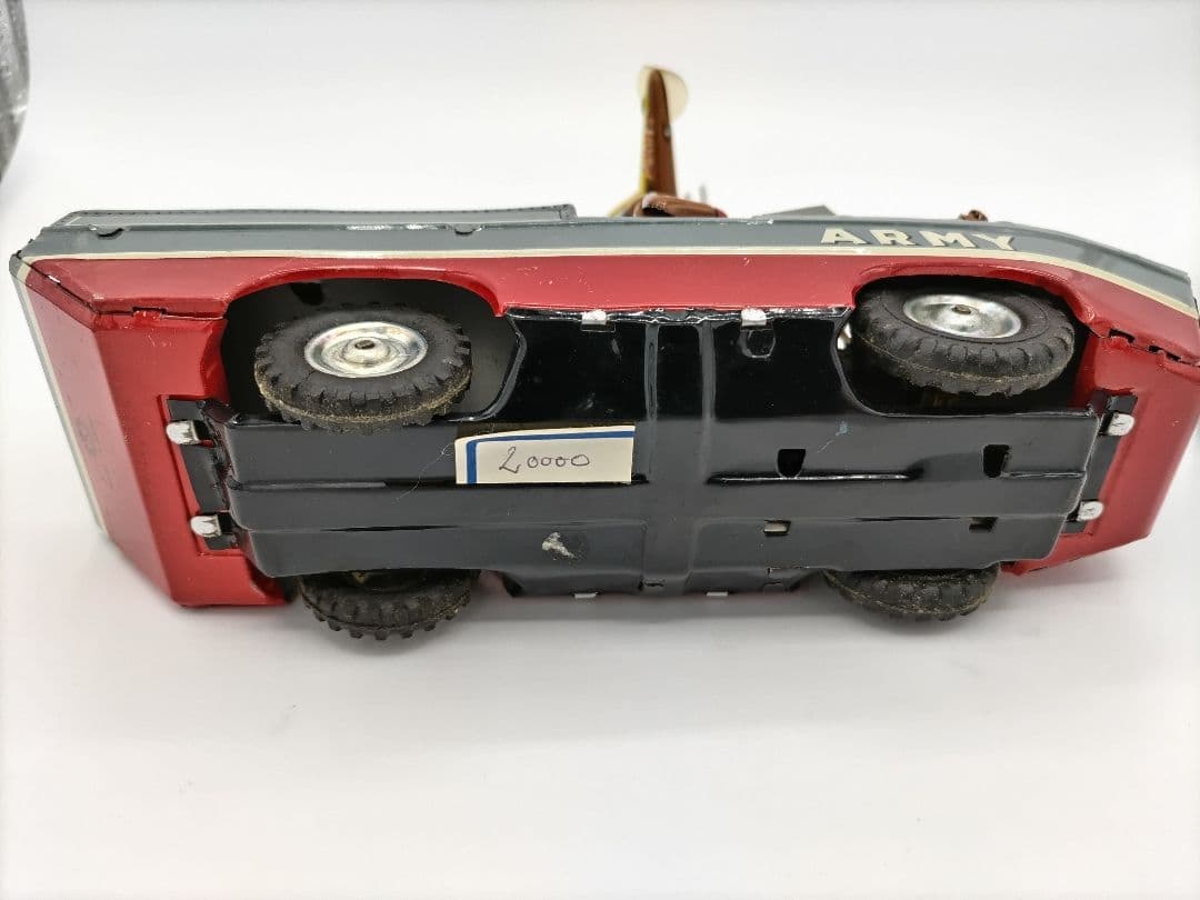軍用水陸両用車「ARMY TRUCK 」ヘリコプター付 ブリキ製おもちゃ