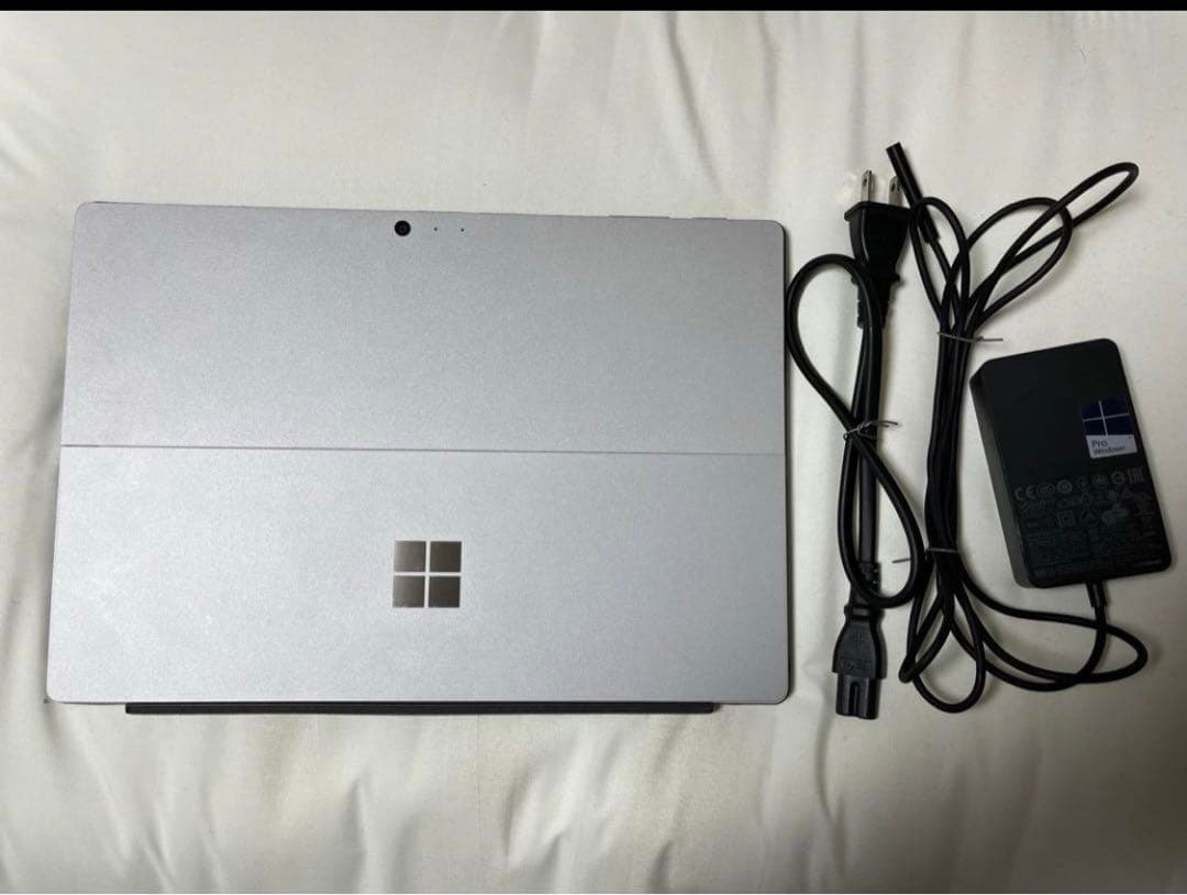 【最終値下】Surface Pro 4 (i5/8gb/256gb)タイプカバー