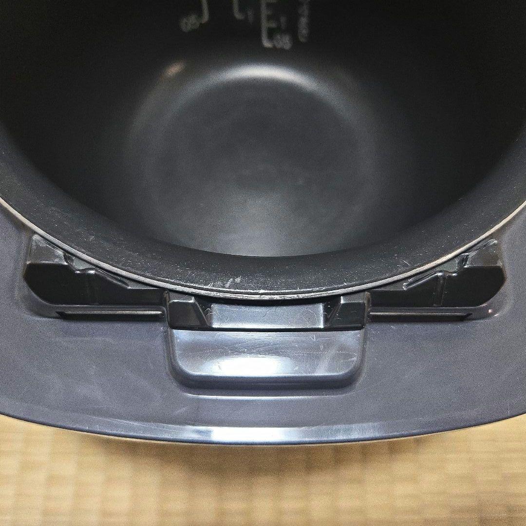 炊飯器 象印　炎舞炊き　NW-PV10　 23年製