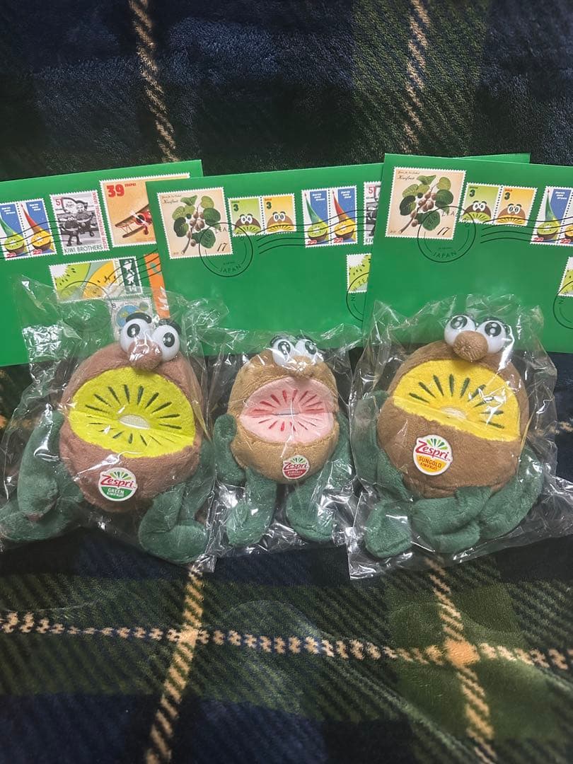 ゼスプリキウイブラザーズ　ぬいぐるみ