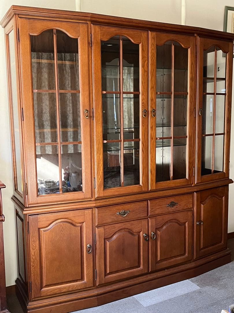 カリモク家具 コロニアルシリーズ カップボード ガラス扉　キャビネット