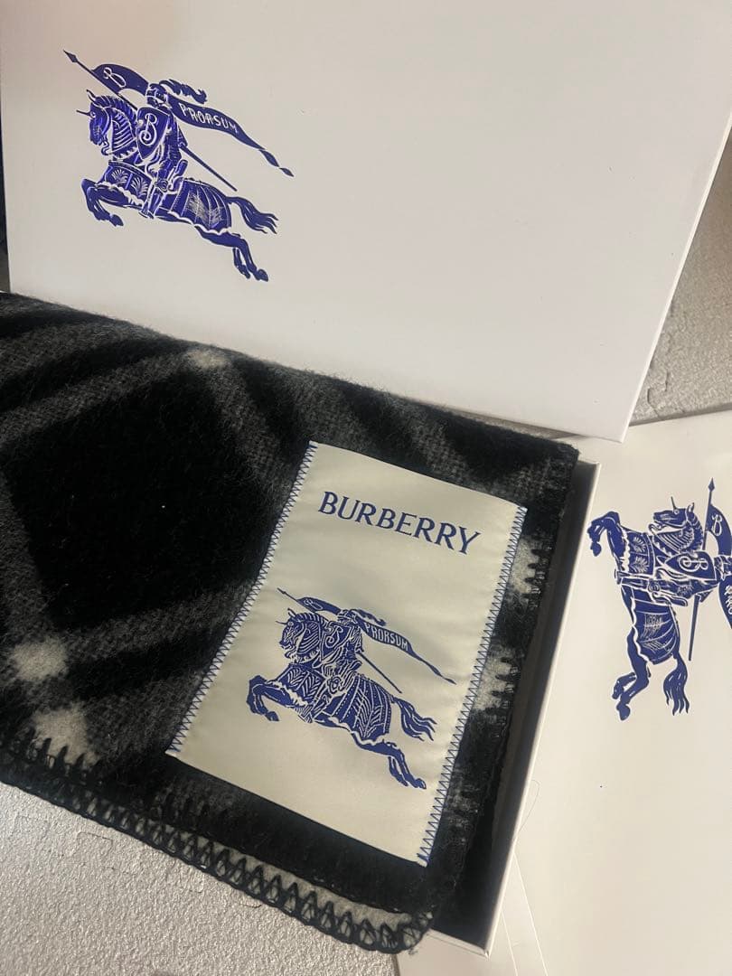 Burberry チェック　ウールマフラー