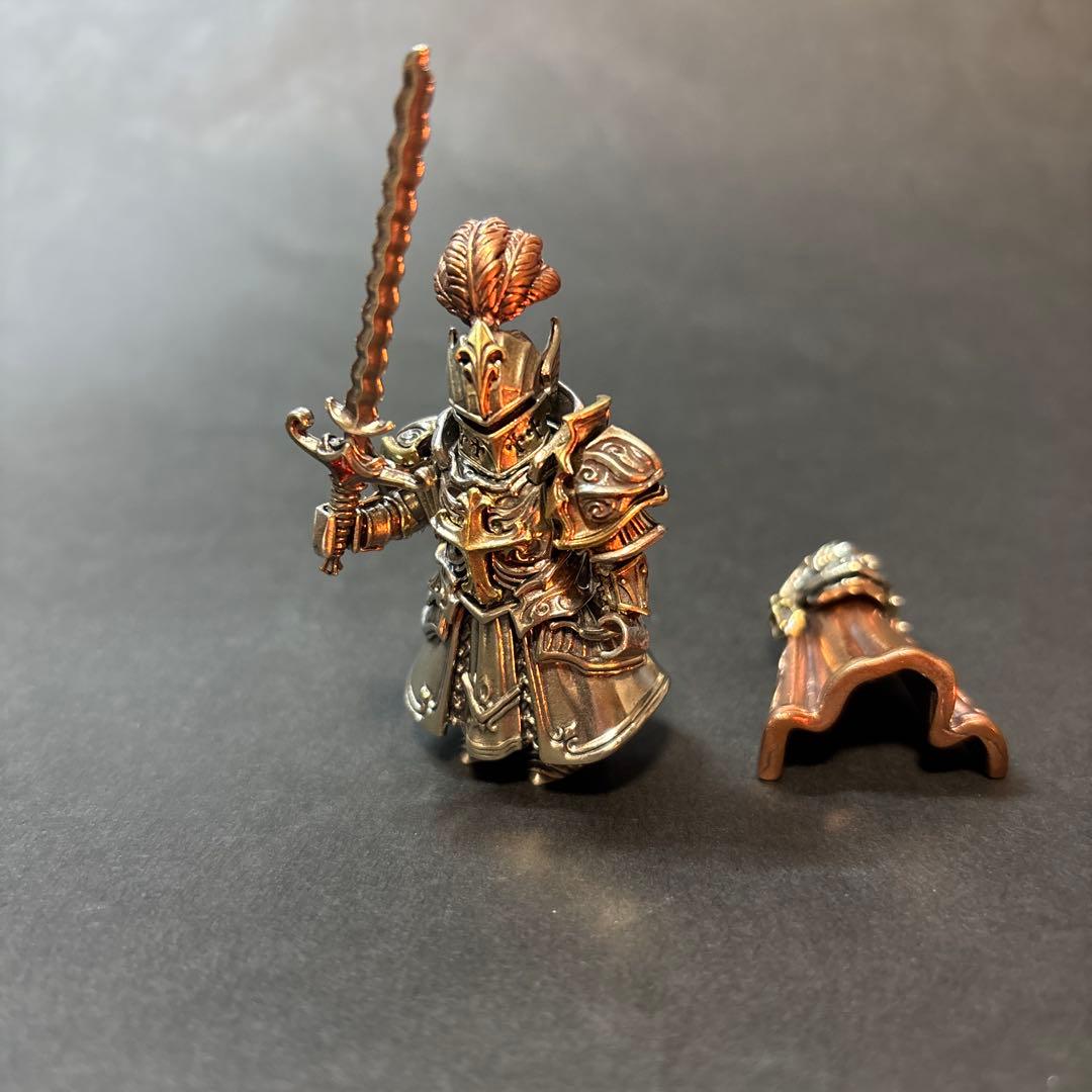 メタルフィギュア フィジェットトイ　EDC ハンドスピナー　十字軍騎士団