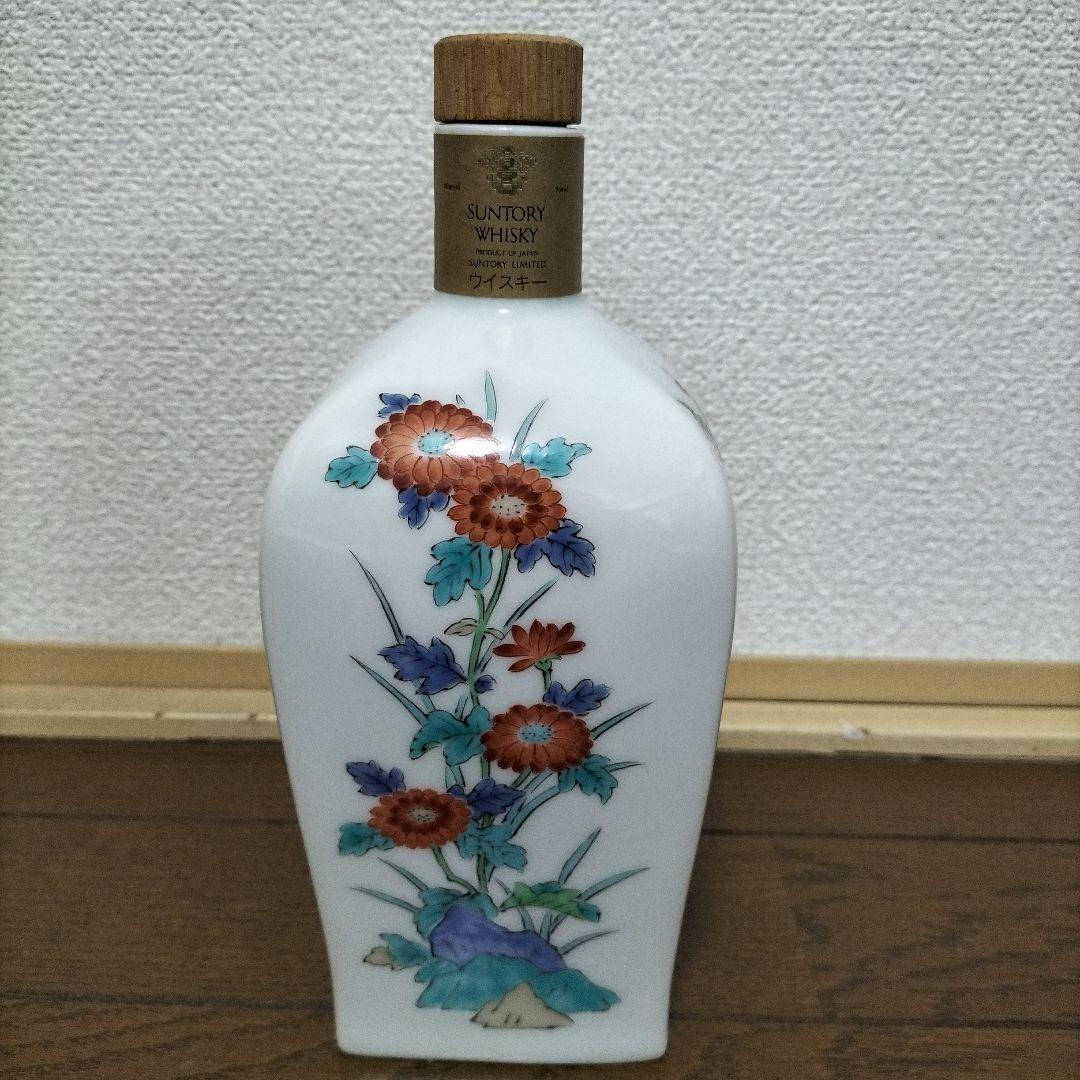 空き瓶　サントリー ピュアモルトウイスキー 山崎　有田焼 【錦菊梅竹文】