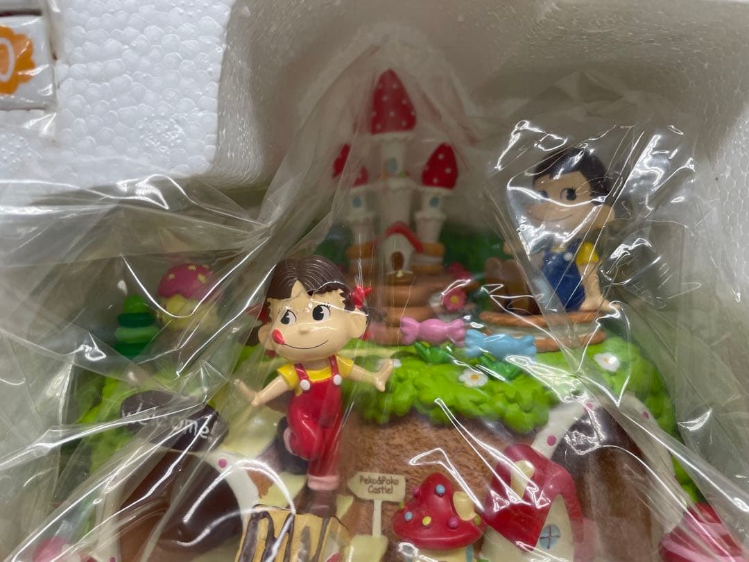 不二家 ペコちゃん ポコちゃん ペコポコランド フ イギュア レア希少未使用品