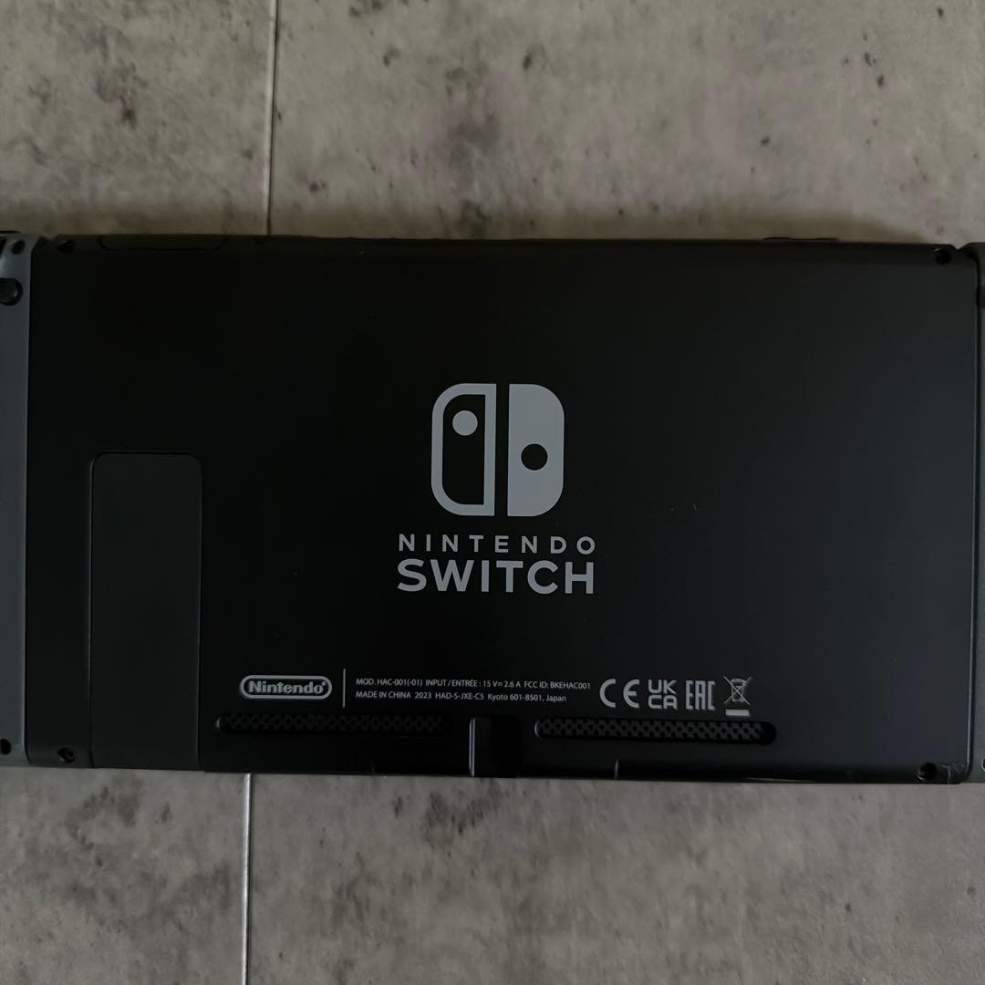 【絵美】Nintendo Switch 本体 グレー Joy-Con付き