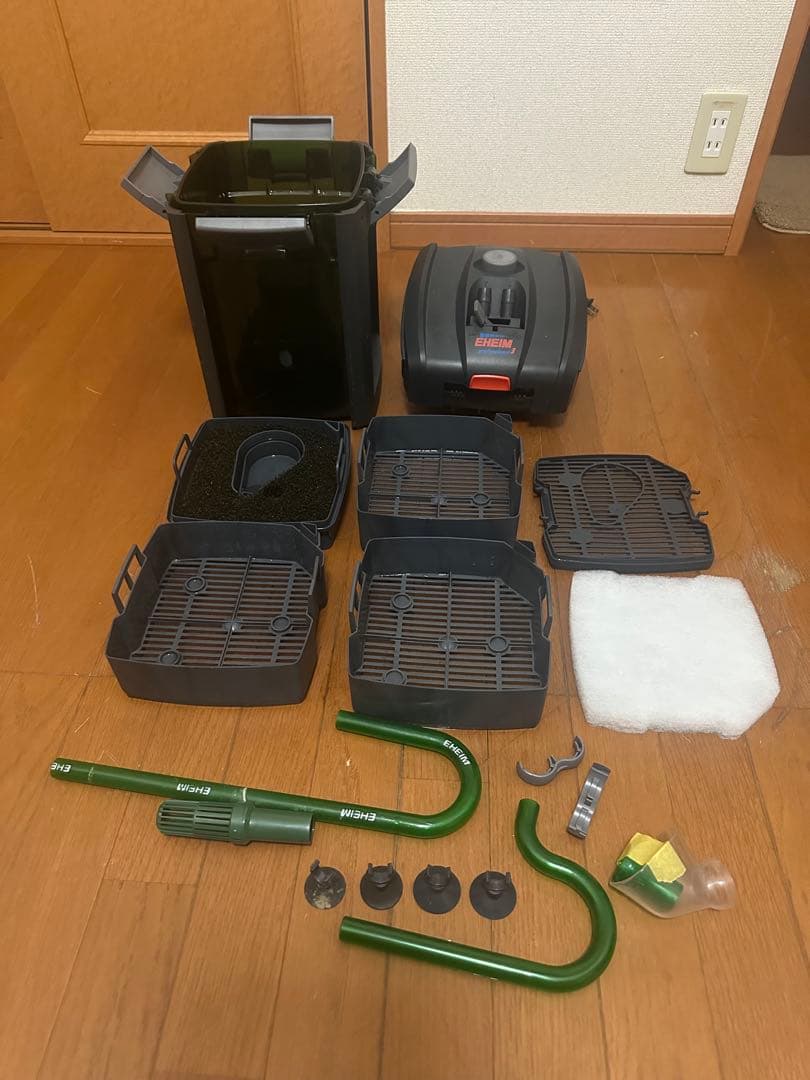 エーハイム外部フィルター本体と付属品セット