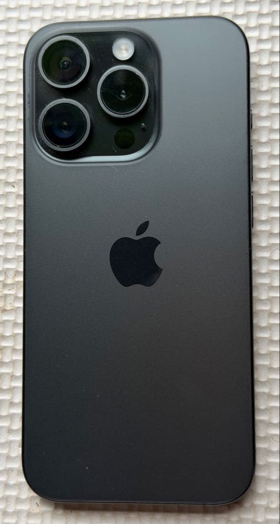 iPhone15 Pro ブラックチタニウム 256GB SIMフリー