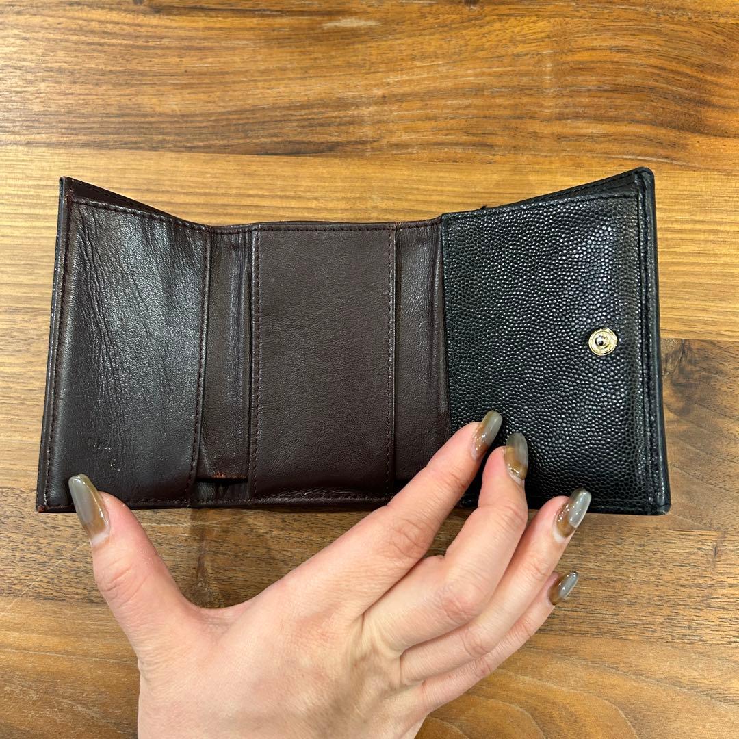 三つ折り 財布 CHANEL 黒